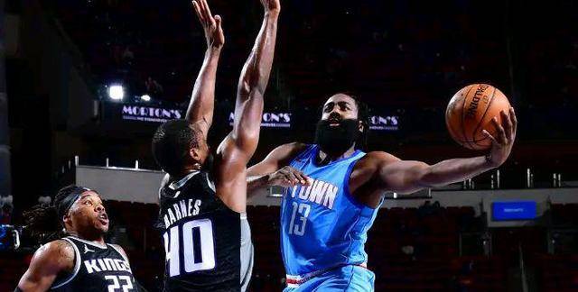  福克斯关键抢断助胜，国王终结爵士四连胜保持追赶态势