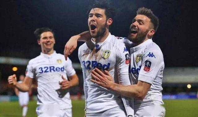  西汉姆联黑马狂奔，逼平卫冕冠军展现强硬韧性